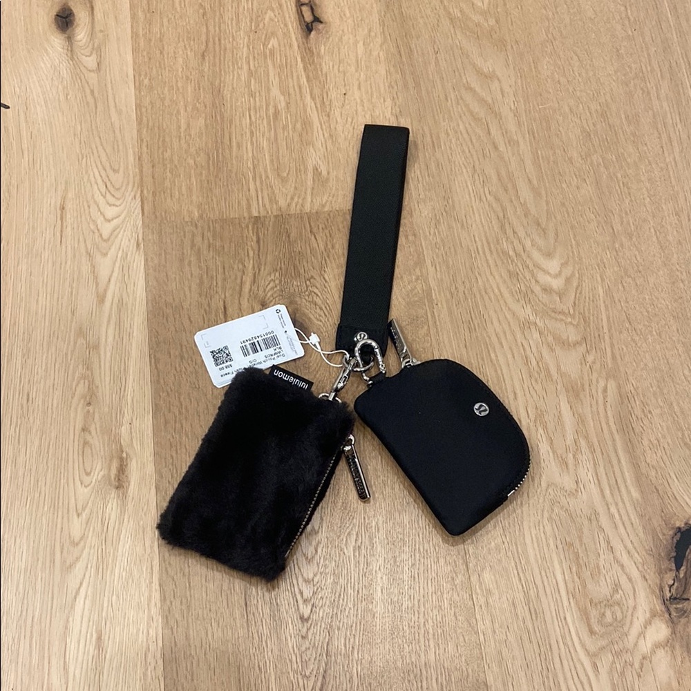 Lululemon Dual Pouch Wristlet Wallet - Picture 5 of 9